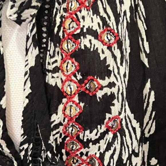 Soft Sorroundings Grace Embroidered black and white tunic. Size XS - Picture 7 of 14